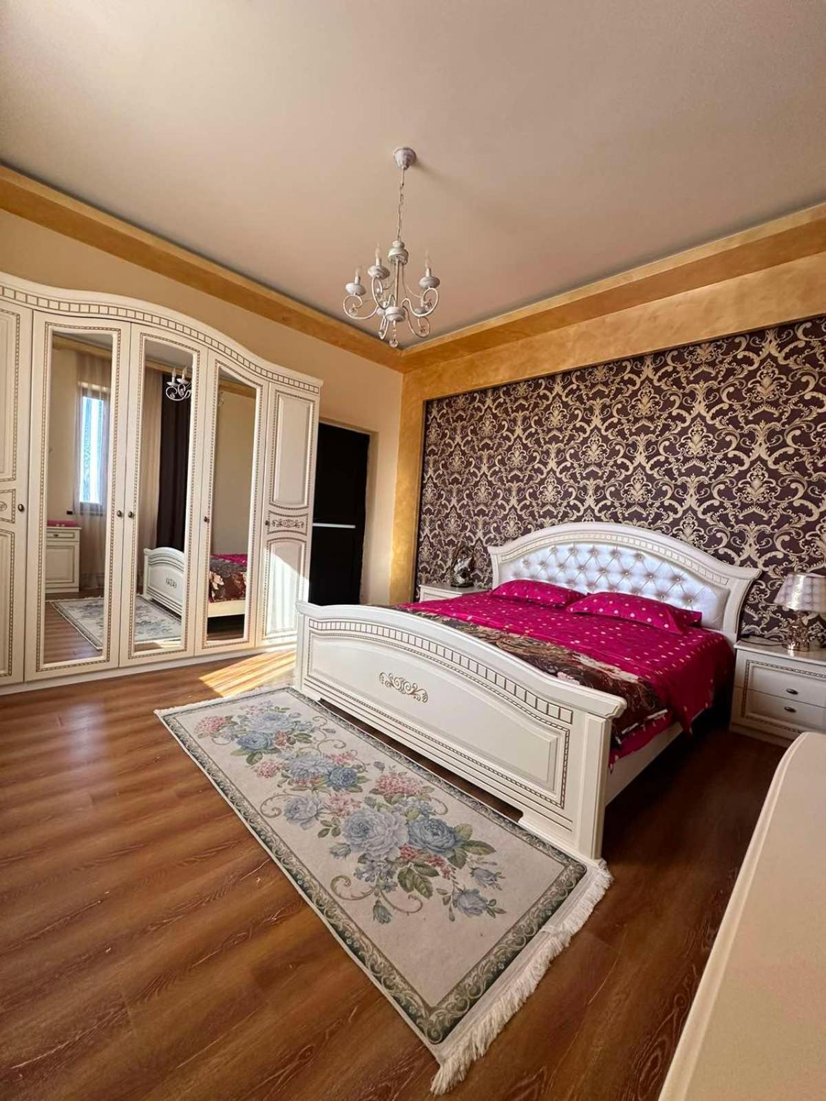 Abo Yerevan Exterior foto